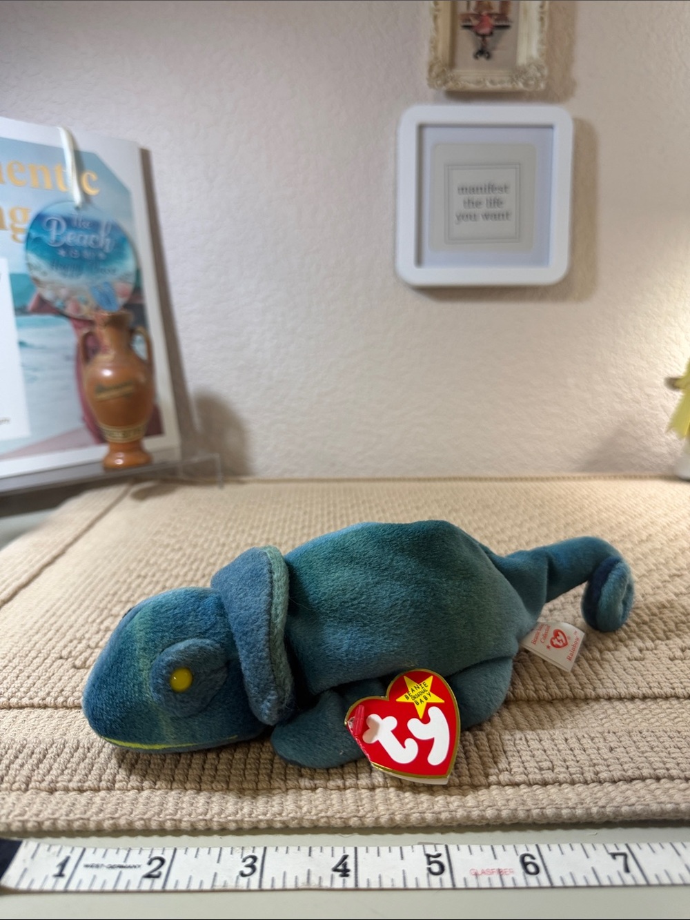 Retired Ty Beanie Baby Rainbow Chameleon 1997 Original Plush w/ Hang Tag
